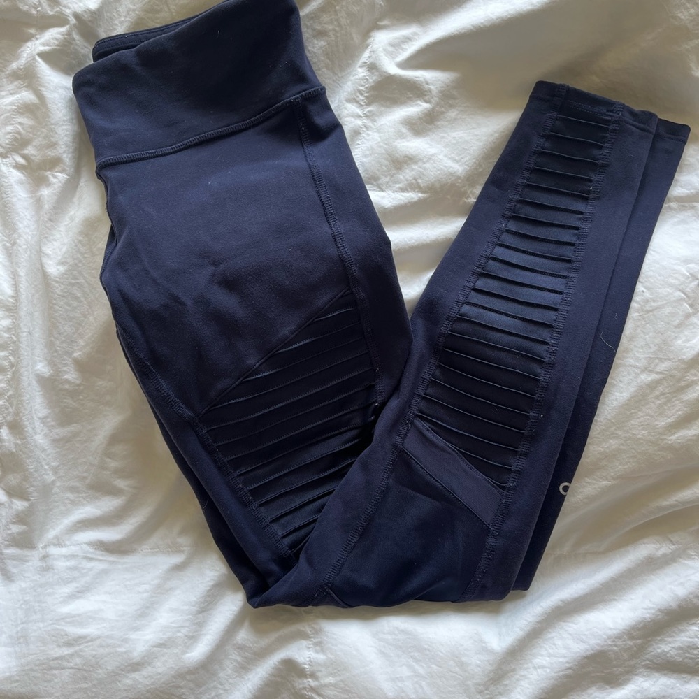 Alo Moto leggings navy blue size small